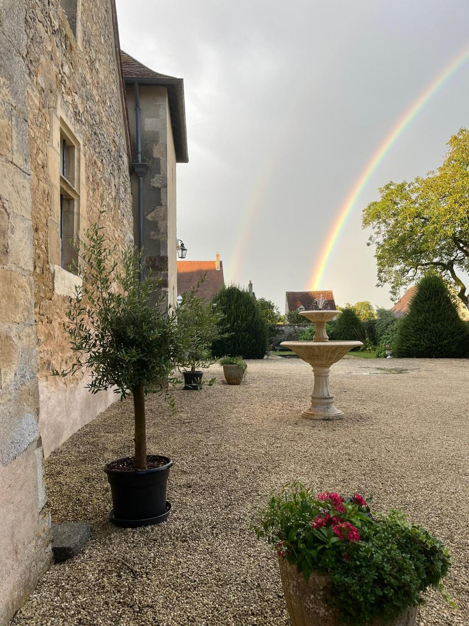 O2 Tours Bed & Breakfast Ourouer-les-Bourdelins Luaran gambar
